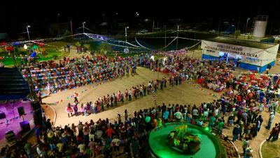 Imagem da notícia 7º Arraiá Municipal de Alcinópolis encantou o público com cultura nordestina e grandes atrações